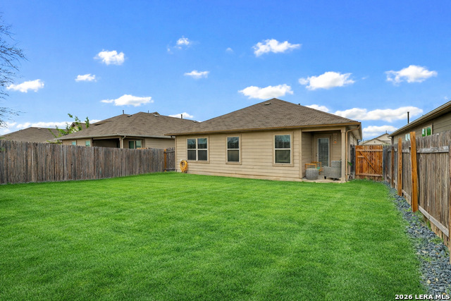 Image 15 of 16 For 2594 Mccrae  