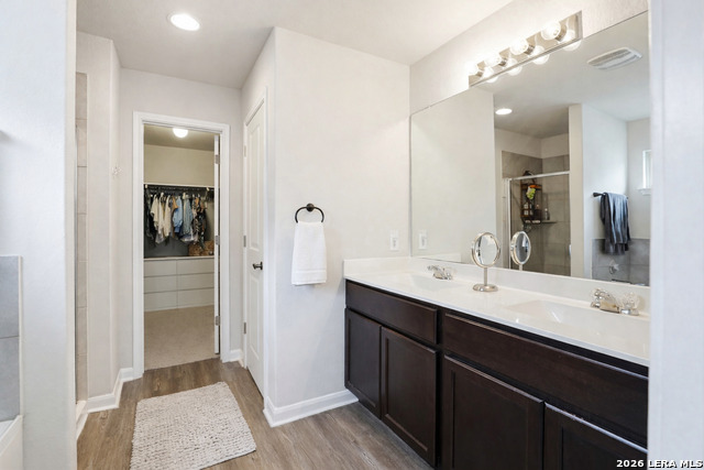 Image 8 of 16 For 2594 Mccrae  