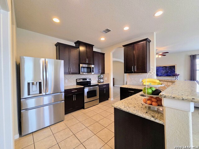 Image 3 of 28 For 11414 Oaks Hike