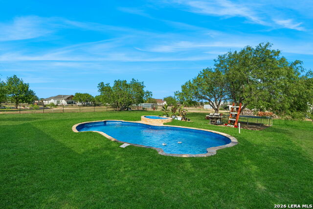 Image 4 of 25 For 5610 Quail Hvn