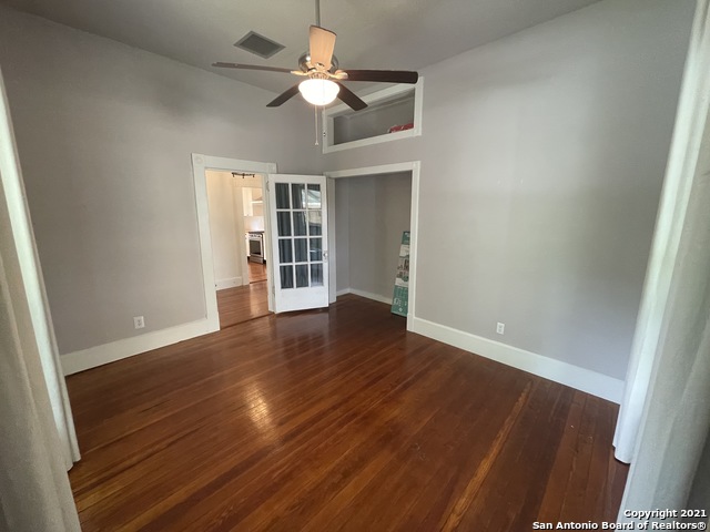 Image 5 of 9 For 218 Vance St