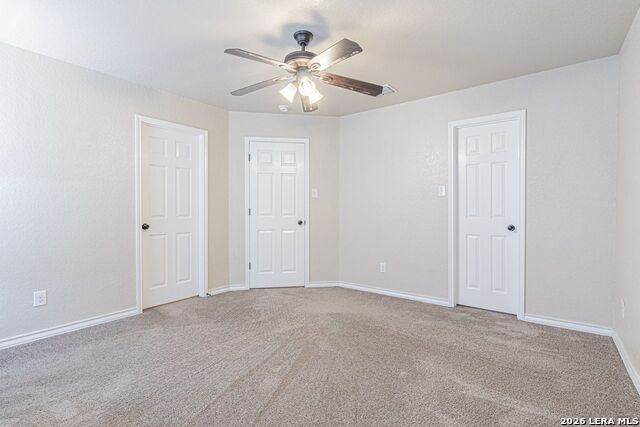 Listing photo id 9 for 4919 Appleseed Ct