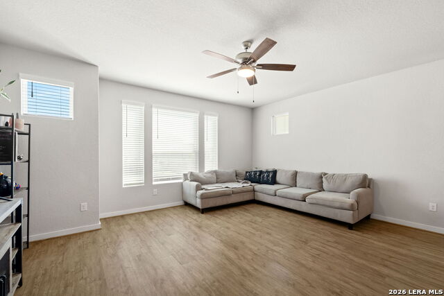 Image 7 of 22 For 4406 Stark Alley