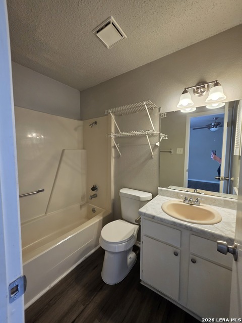 Image 17 of 23 For 546 Dukeway  1