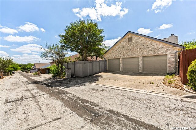 Image 36 of 40 For 5919 Windy Cove