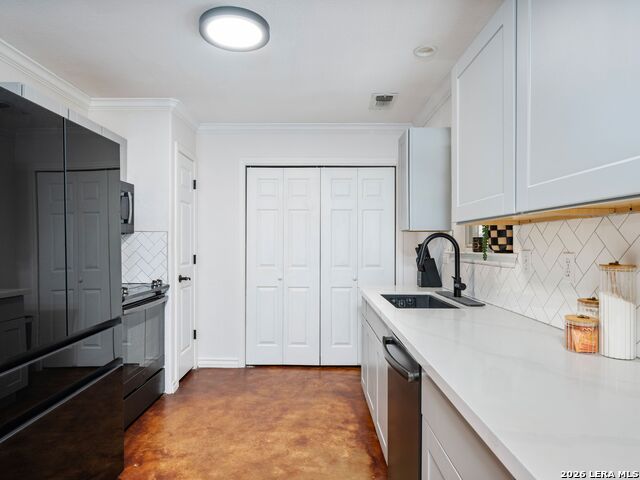 Image 12 of 38 For 786 Deep Water Drive