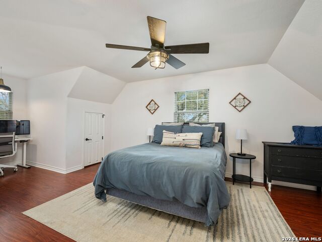 Image 23 of 38 For 786 Deep Water Drive