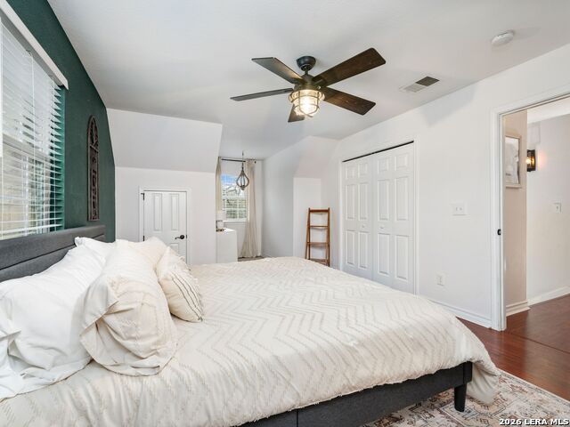 Image 28 of 38 For 786 Deep Water Drive