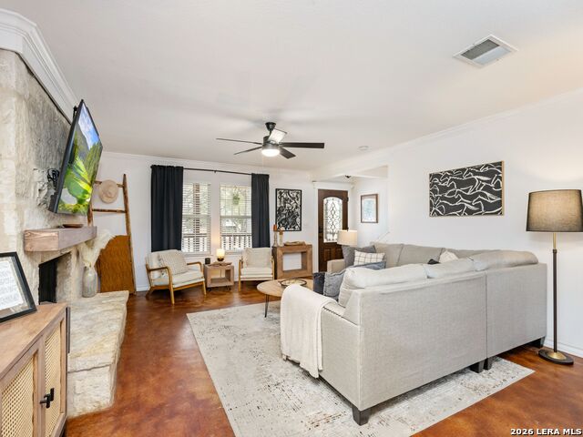 Image 8 of 38 For 786 Deep Water Drive