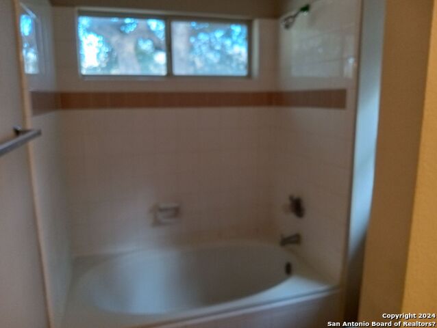 Image 7 of 16 For 7607 Braun Cir