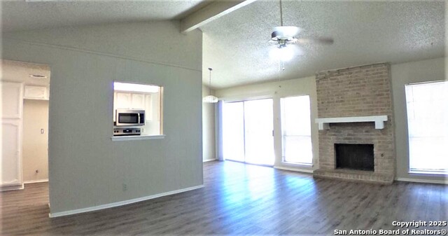 Image 2 of 15 For 8623 Tamarisk St