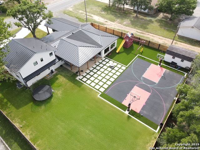 Image 2 of 28 For 134 School  