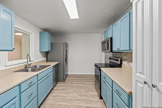 Image 13 of 47 For 130 Scenic View Dr