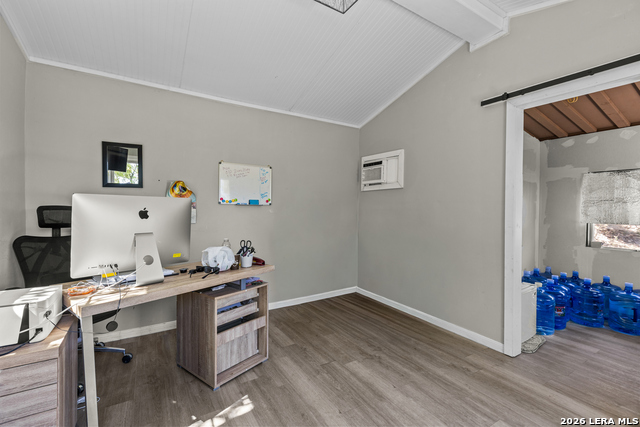 Image 24 of 47 For 130 Scenic View Dr