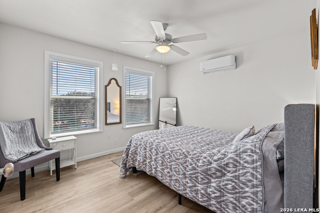 Image 35 of 47 For 130 Scenic View Dr