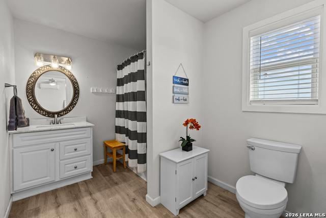 Image 37 of 47 For 130 Scenic View Dr