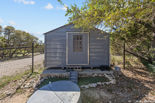 Image 38 of 47 For 130 Scenic View Dr