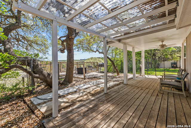 Image 6 of 47 For 130 Scenic View Dr