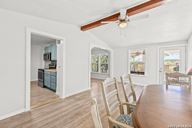 Image 8 of 47 For 130 Scenic View Dr