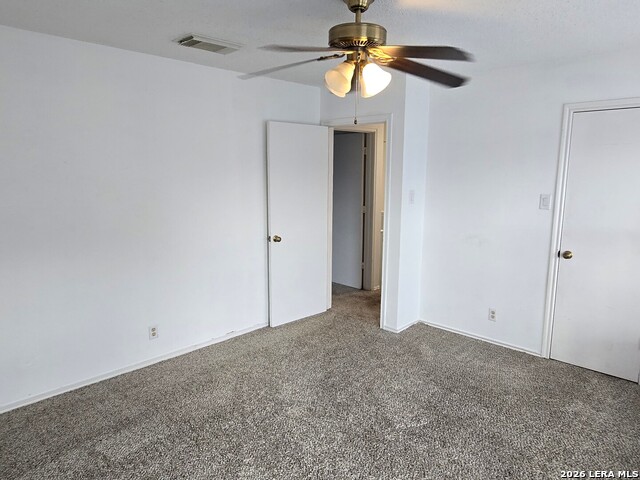 Listing photo id 56 for 9415 Silverfeather