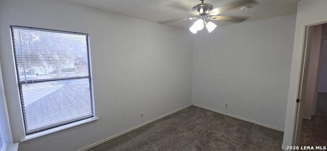 Listing photo id 60 for 9415 Silverfeather