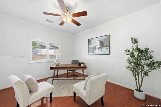 Image 11 of 38 For 831 Queens Oak