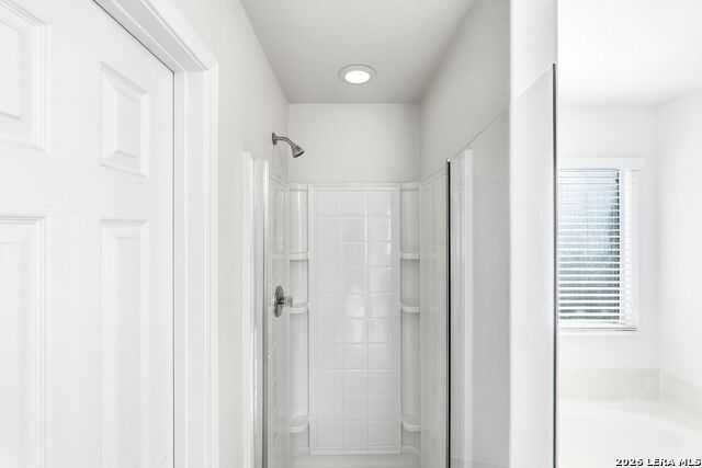 Image 14 of 20 For 7602 Saratoga