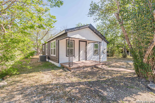 Image 8 of 34 For 524 Avenue B