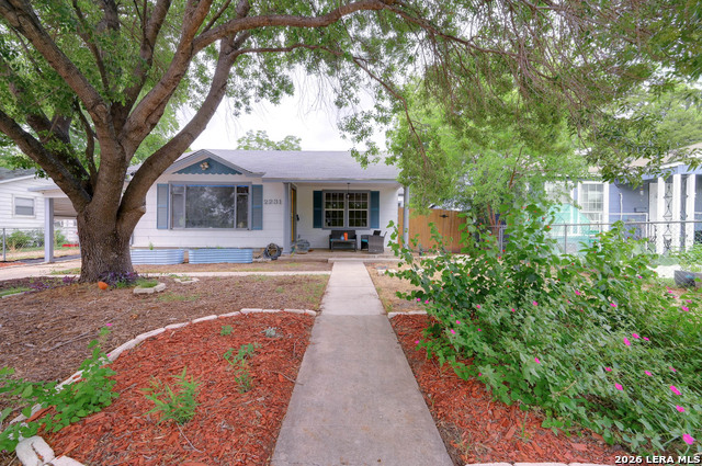 Details for 2231 Woodlawn Ave W, San Antonio, TX 78201