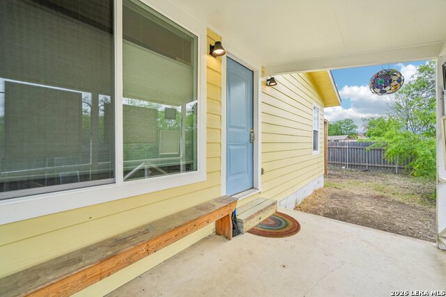 Image 17 of 31 For 12702 Middle Lane