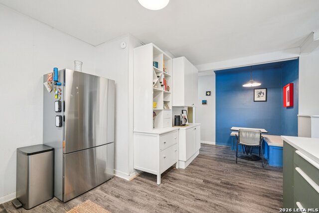 Image 6 of 31 For 12702 Middle Lane