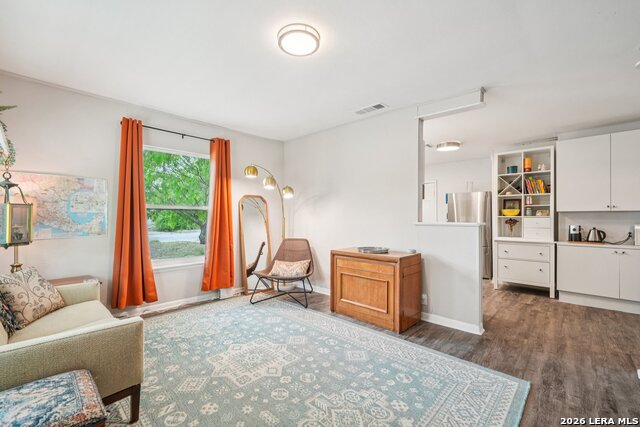 Image 8 of 31 For 12702 Middle Lane