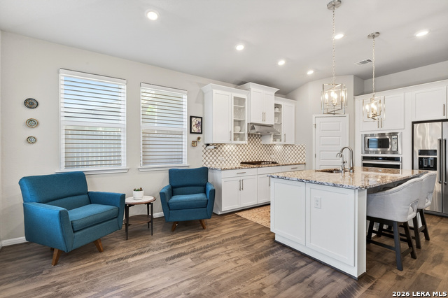 Image 12 of 33 For 3330 Rizzoli Ave