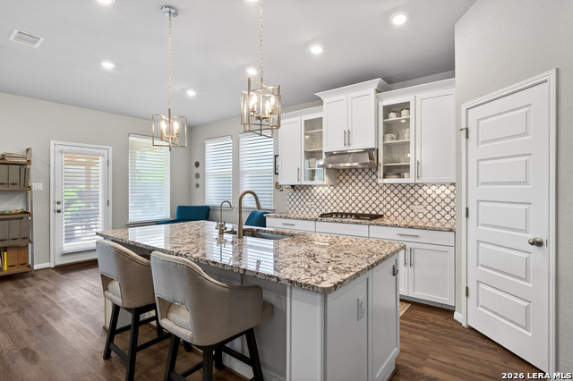 Image 9 of 33 For 3330 Rizzoli Ave