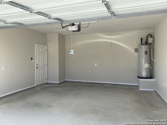 Image 13 of 15 For 3414 Scott Cir