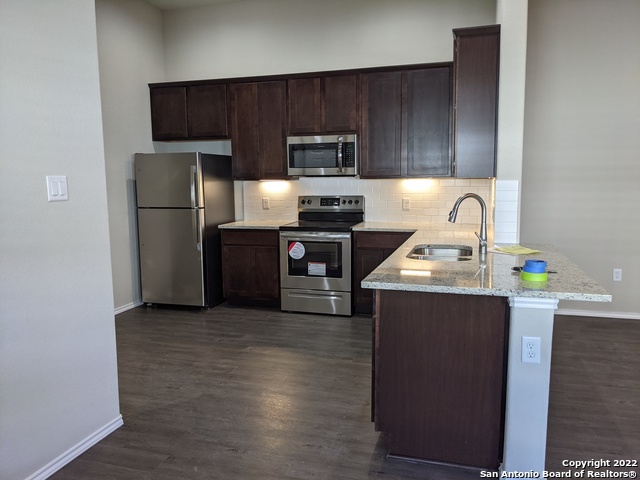 Image 3 of 15 For 3414 Scott Cir