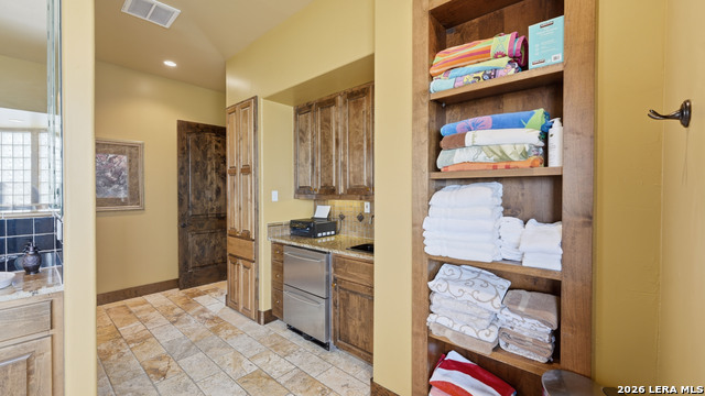 Image 20 of 49 For 13661 Highway 90 E