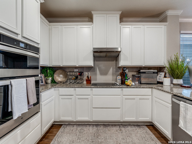 Image 17 of 28 For 21807 Yucca Bend