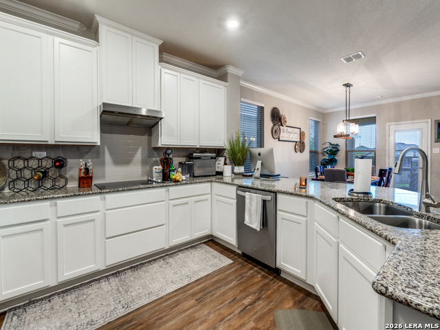 Image 18 of 28 For 21807 Yucca Bend