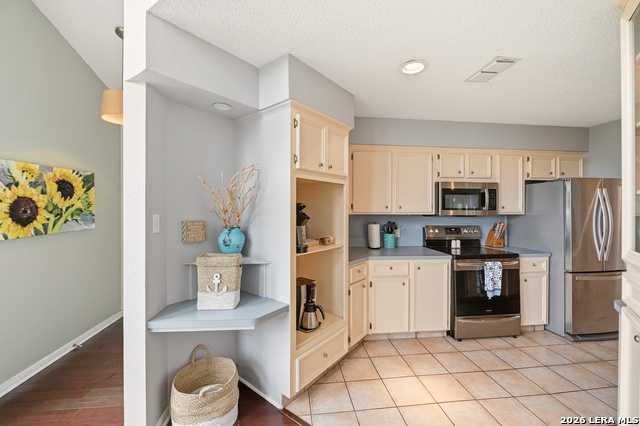 Image 17 of 68 For 1518 Lakeside