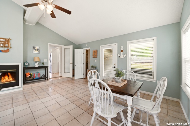 Image 5 of 68 For 1518 Lakeside