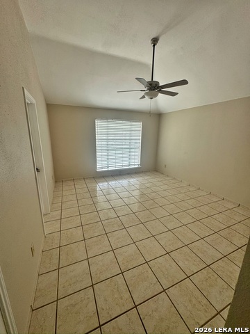 Image 11 of 24 For 9227 Blockade Dr