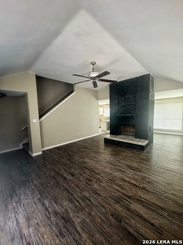 Image 4 of 24 For 9227 Blockade Dr