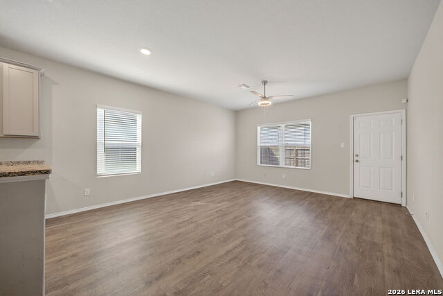 Image 13 of 26 For 14643 Hackamore