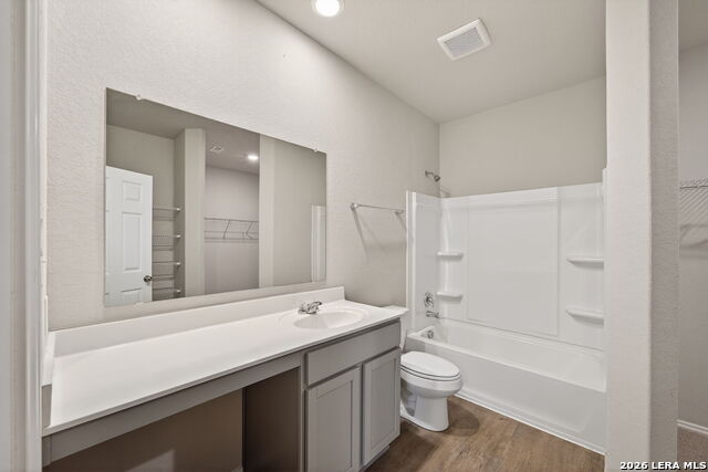 Image 17 of 26 For 14643 Hackamore