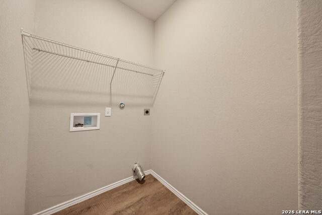 Image 23 of 26 For 14643 Hackamore