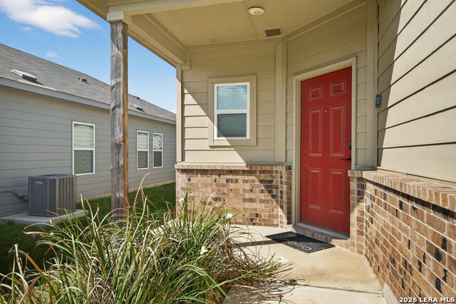 Image 4 of 26 For 14643 Hackamore