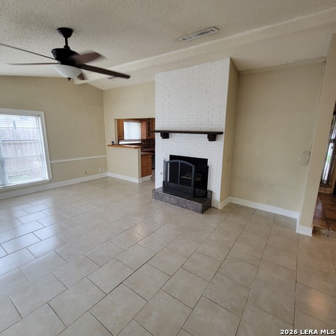 Image 9 of 16 For 1922 Oakline Dr