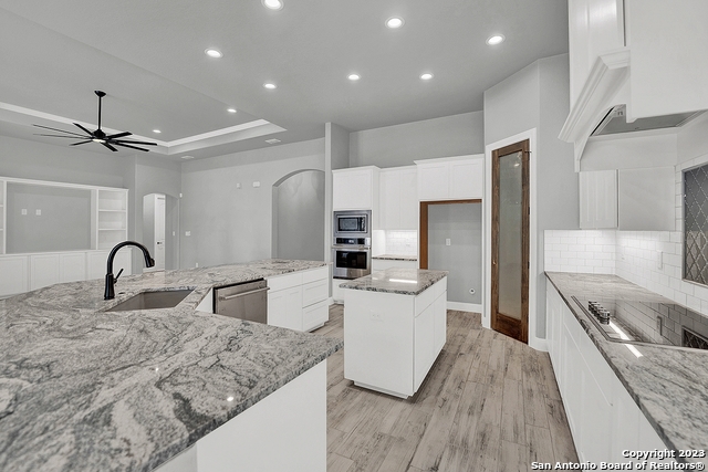 Image 23 of 53 For 177 Timber  