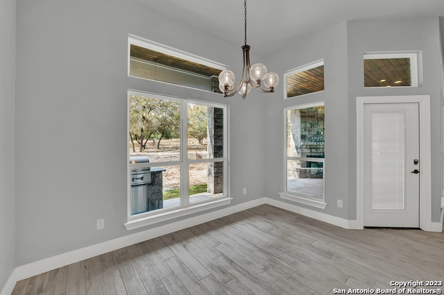 Image 26 of 53 For 177 Timber  